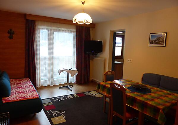 FW 1. Stock Wohn-Esszimmer