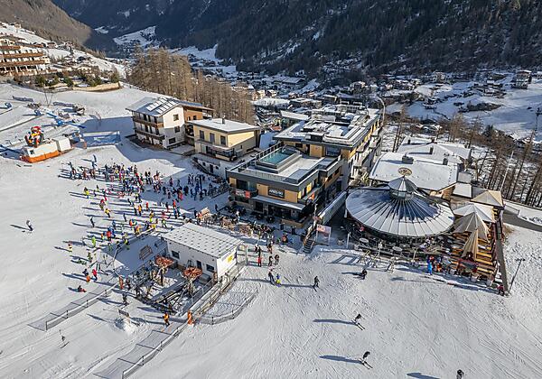 Acasa_Phillipp_Aussenaufnahmen_1