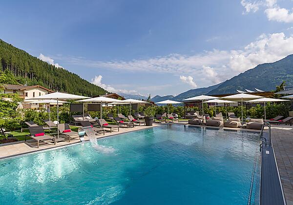 Hotel_Platzlhof_Taxachgraflweg_2_Ried_Schwimmbad_L