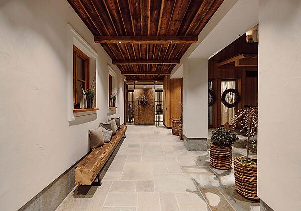 PoSt Maria Alm Eingangsbereich