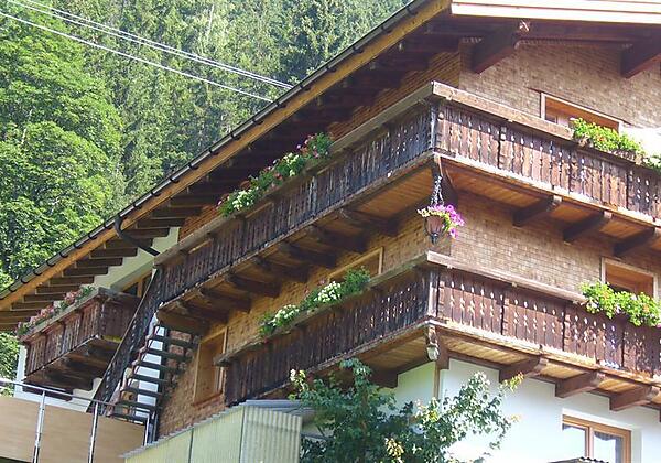 Abendlaues Balkongeflüster