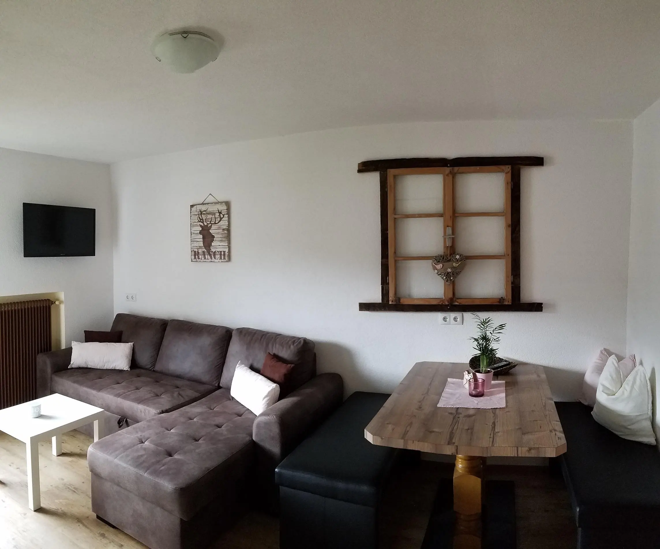 Wohnzimmer Arnika