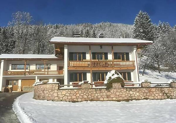 Ferienhaus rechts - Ferienwohnung links