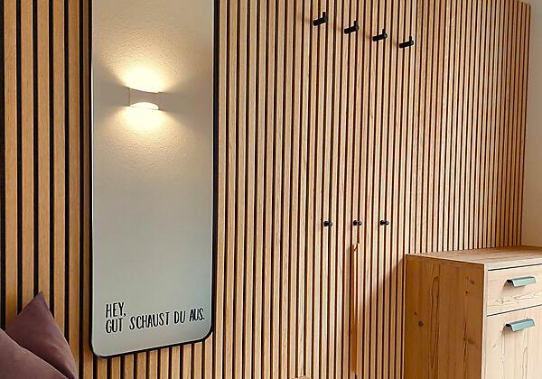 4 _Garderobe Ferienwohnung Riedlhof