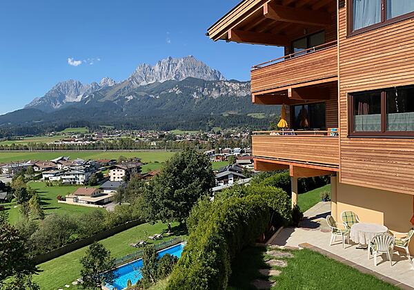 Resizenz-Sonnleitn-St_Johann-Tirol-GartenZi4 - 1