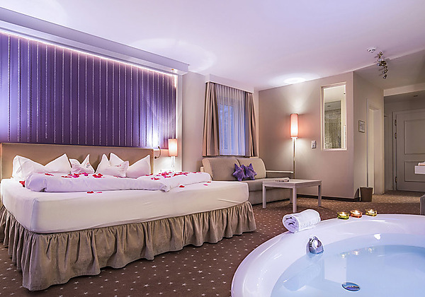 24205_Romantik & Spa Alpen-Herz_AG