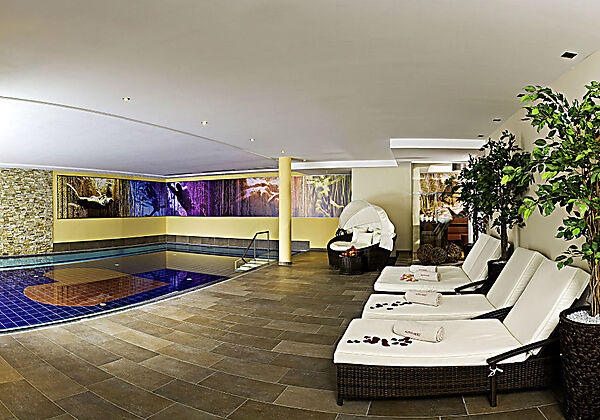 24205_Romantik & Spa Alpen-Herz_AG
