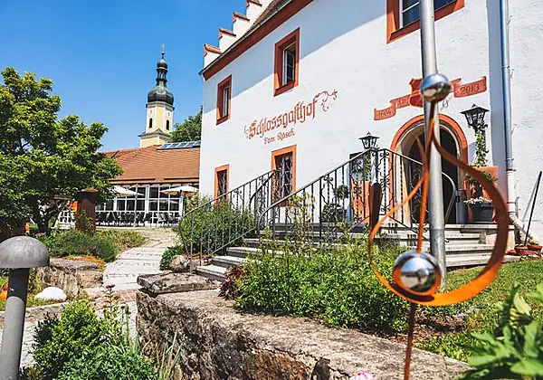 Rösch Schlossgasthof