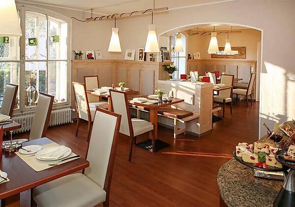 Frühstücksraum (4)