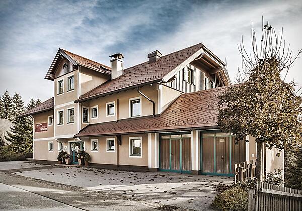 20161013_LuefteneggerAppartmenthausAussen_230_BPF