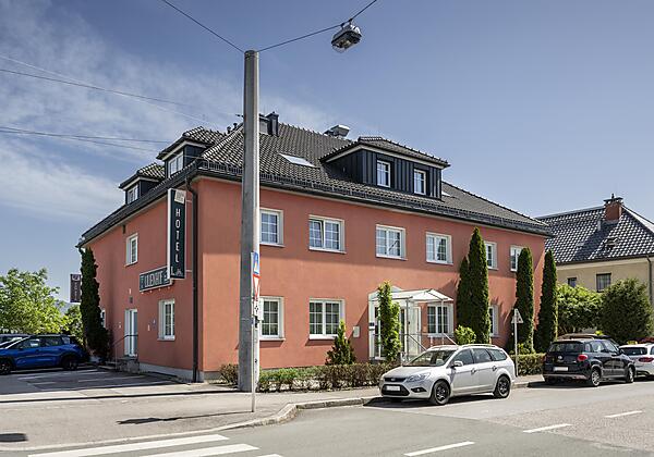 Hotel aussen©LorenzMasser