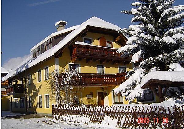 Hausansicht - Winter