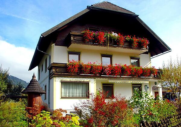 Hausansicht - Sommer