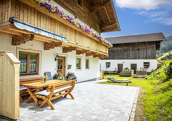 20230706_SchloeglgutAussen_046_klein