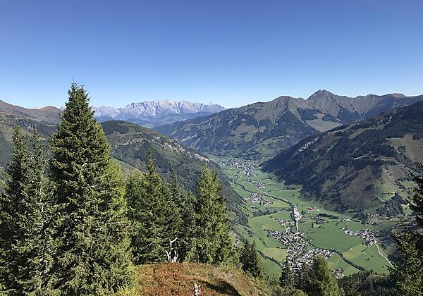 Blick Richtung Norden im Hintergrund der Hochkönig