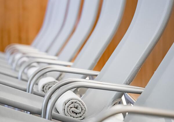 seerose_schwimmbad_detail