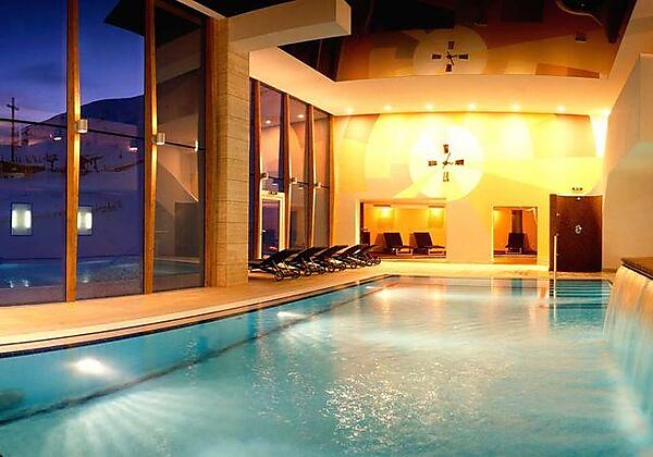 Hotel Edelweiss  Poolanlage