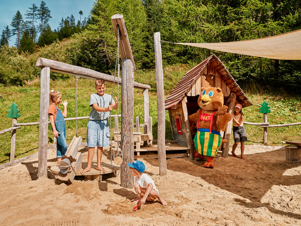 2509bb_falkensteiner-katschberg-funimation-playground-falky-2200_Editedjpg.jpg