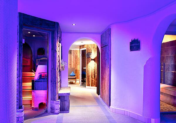 Turmsuite Bett