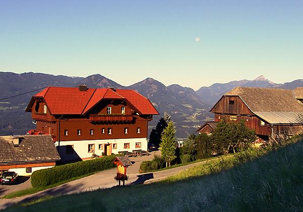 Hofbild Bernhard neu