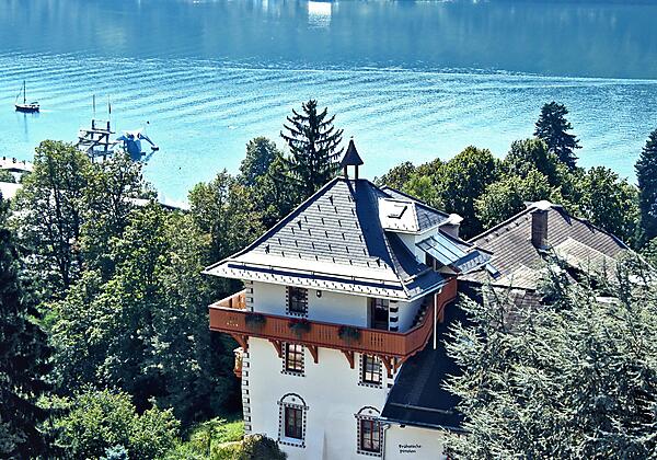 Ideale Lage, 5 Minuten zum See