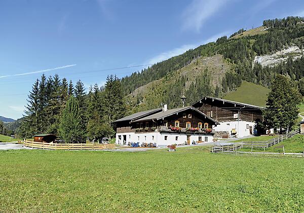 Alleinlage - viel Bewegungsfreiheit