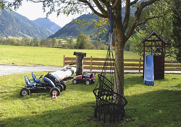 Spielplatz_ Mit allen Sinnen