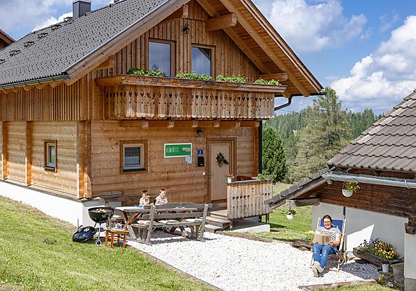 Das Essen auf den Grill dauert noch ein bisschen