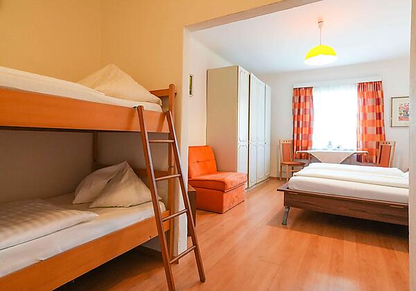 3-4 Bett Zimmer Bergblick
