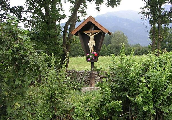 TAmerburgerhof Garten 2