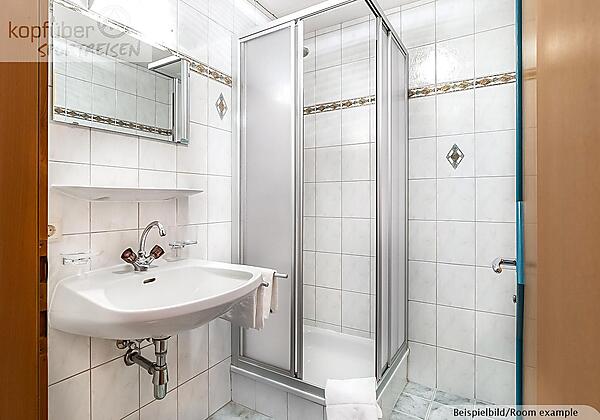 Badezimmer_5-7Apartment_tirolerland1_WZ