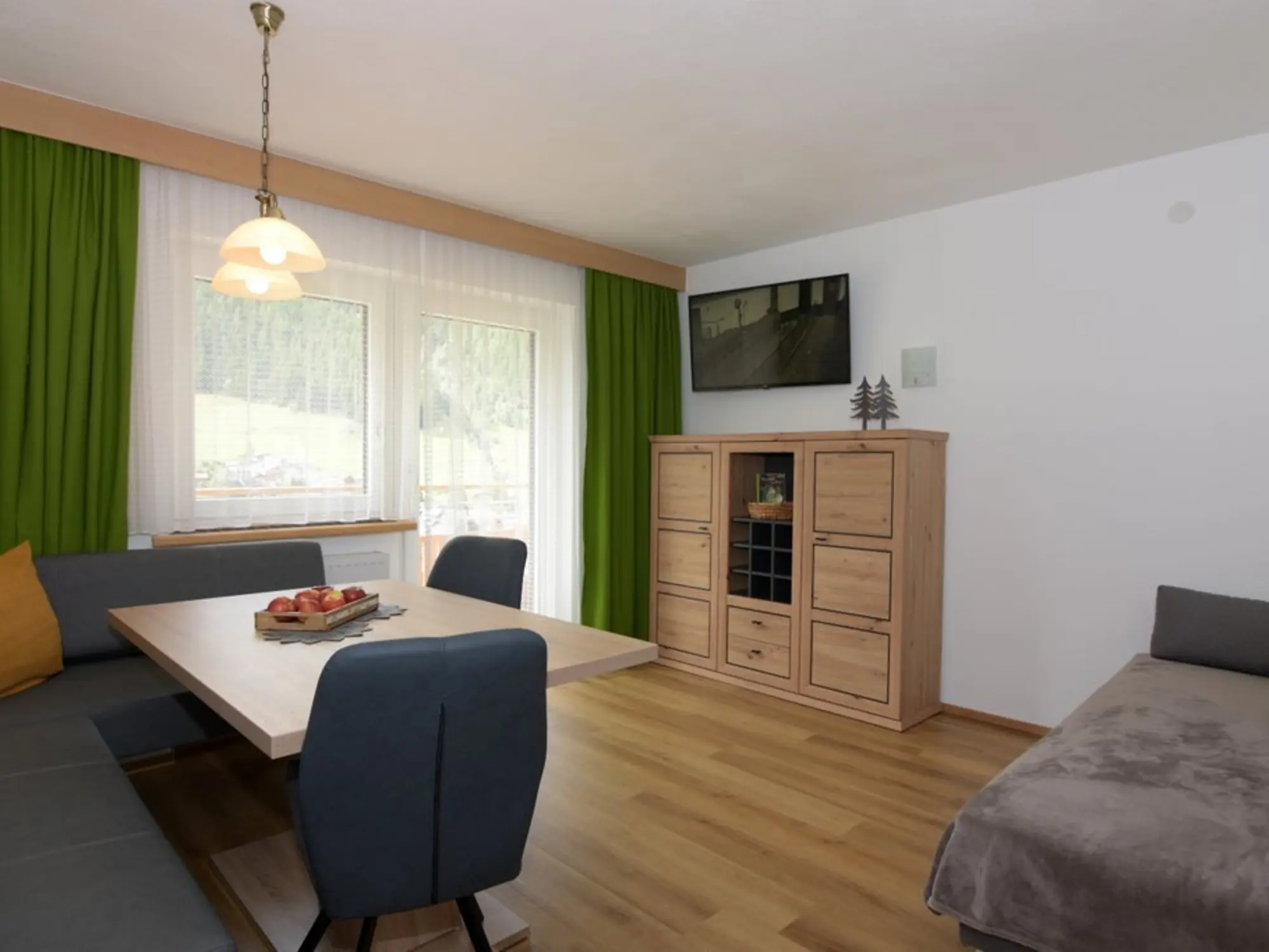 TOP 2* Wohnzimmer