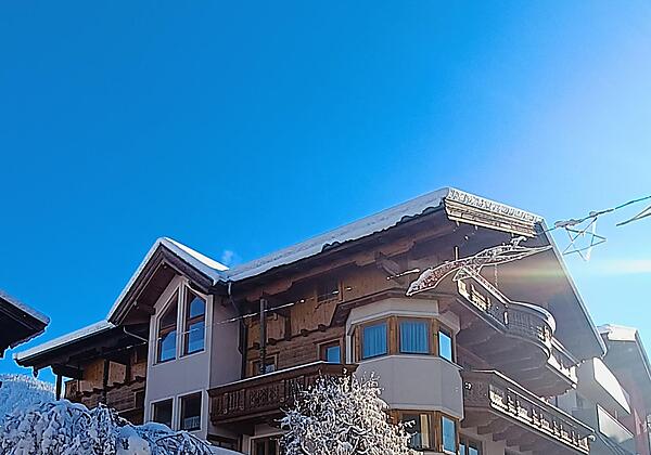 Tramberger_Reith im Alpbachtal_Hausansicht