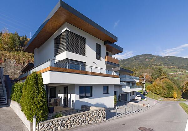 Vans_place_Aeussere_Embergstrasse_16_Kaltenbach_Ha