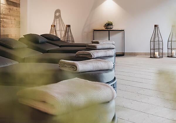 vaya_zillertal_wellness_ruheraum_3