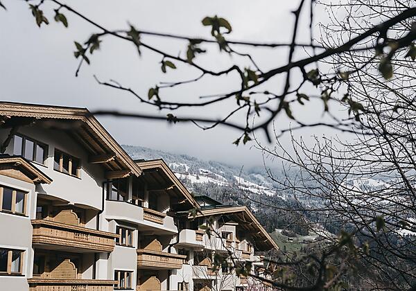 vaya_zillertal_gebäude_detail-1