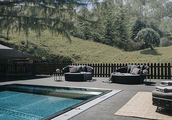 VAYA_Zillertal_Aussenpool_Visualisierung