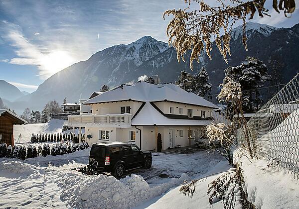 Villa Ambach im Winter