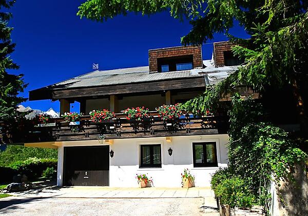 Sommer bei der Villa