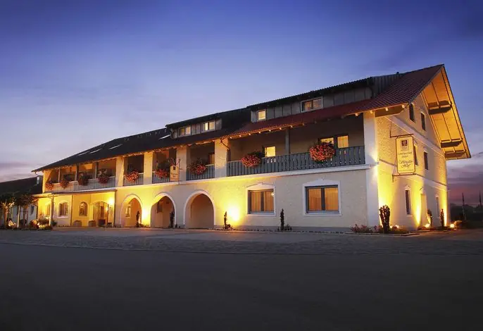 Vilstaler Hof Landgasthof & Hotel
