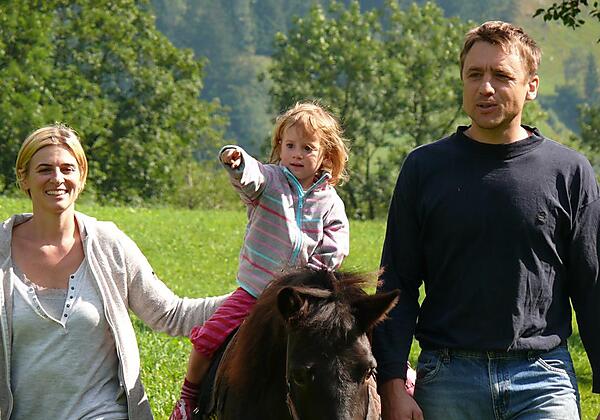 ponyreiten-auf-holly