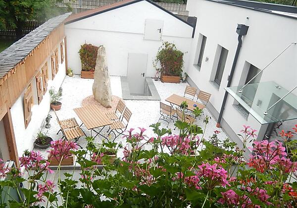 Gasthof-walcher-Dorfgastein-Weingarten