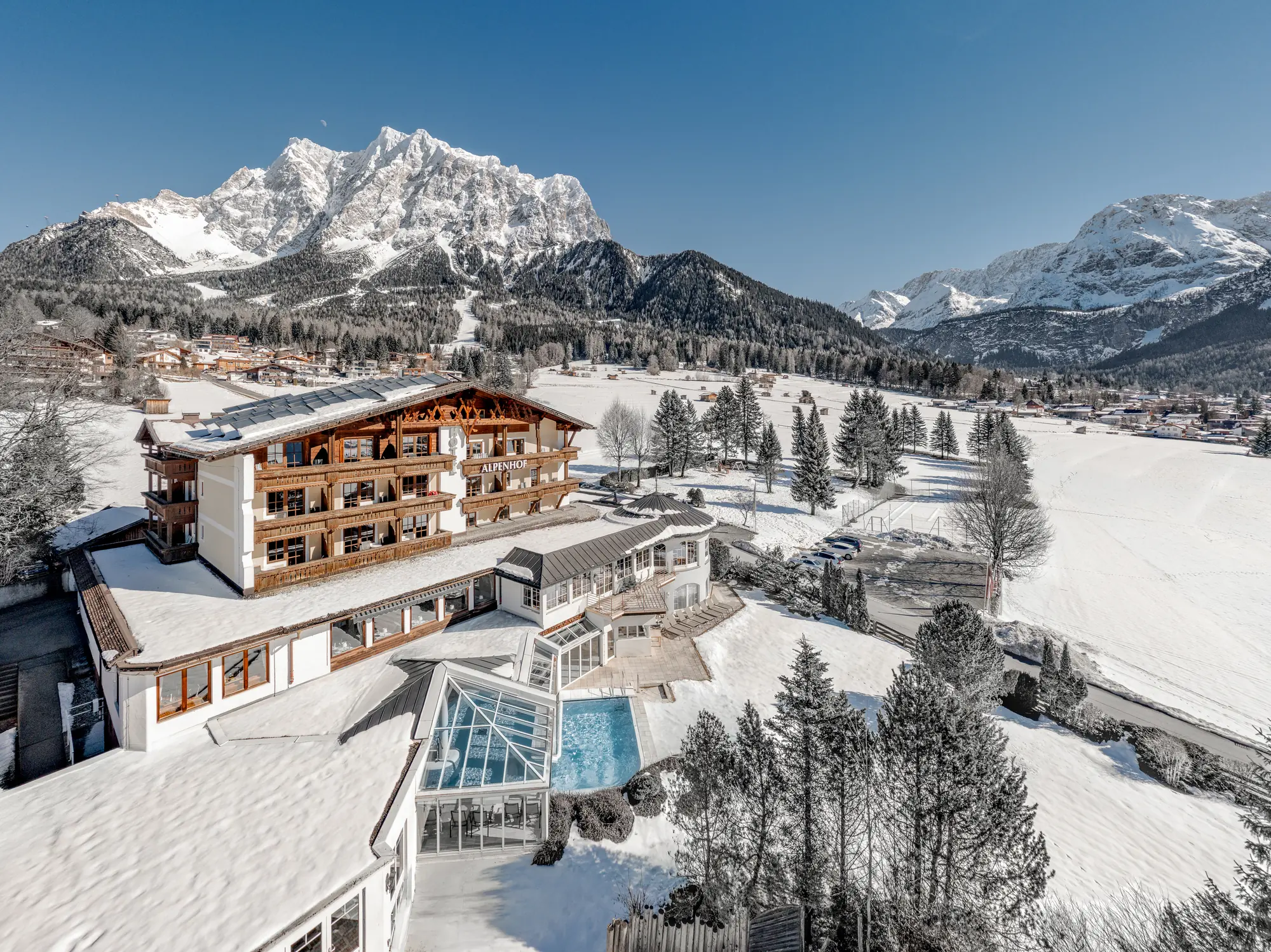 Alpenhof-Ehrwald_Hotel-Winter01jpg.jpg
