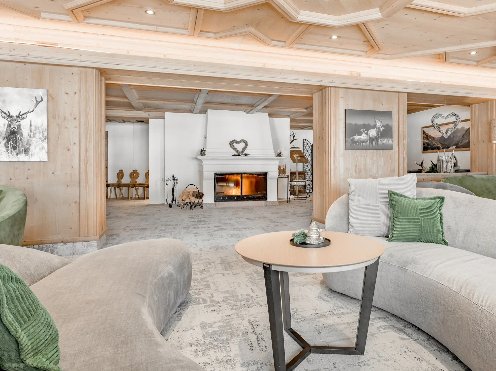Wellness- & Sporthotel Alpenhof in Ehrwald: Lounge