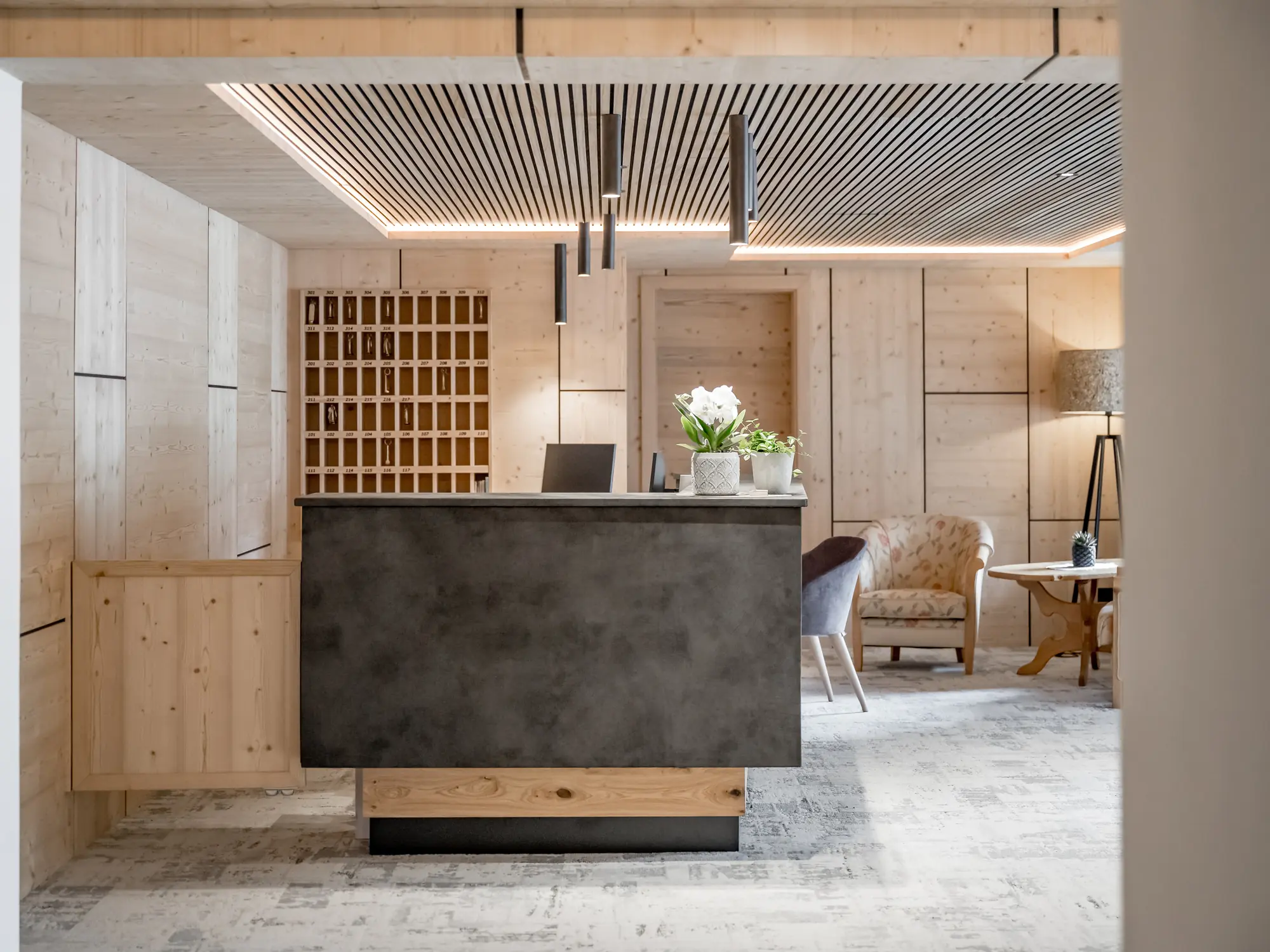 Wellness- & Sporthotel Alpenhof in Ehrwald: Rezeption