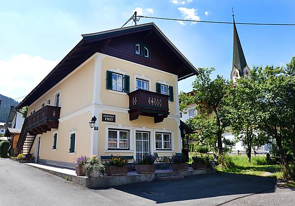 Außenansicht Sommer 1