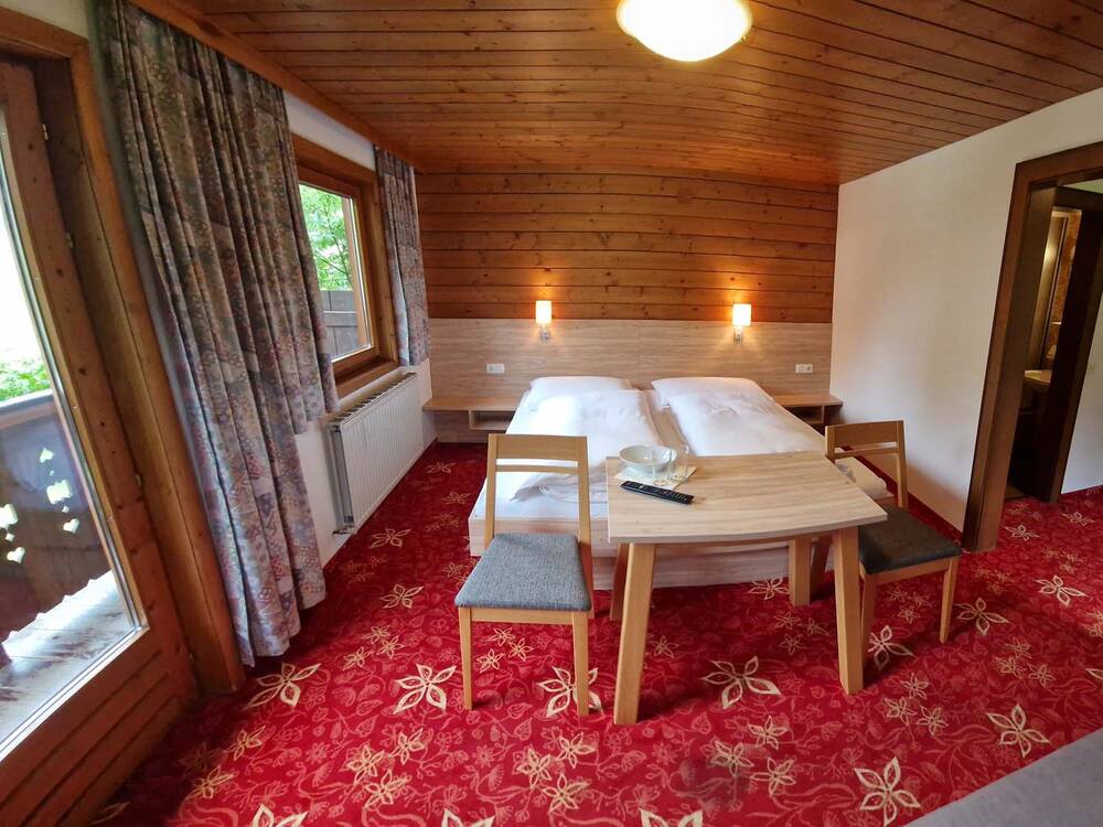 Zimmer der Pension In der Mauer in St. Jakob im Defereggental