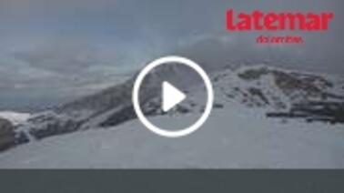 Rundumblick über die Bergwelt (2.200 m)