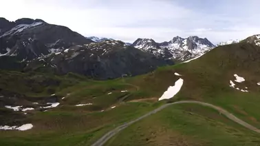 Rundblick im Skigebiet von Courchevel