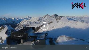 Blick vom Gipfel des Palinkopfs auf die umliegenden Berge (2.864 m)